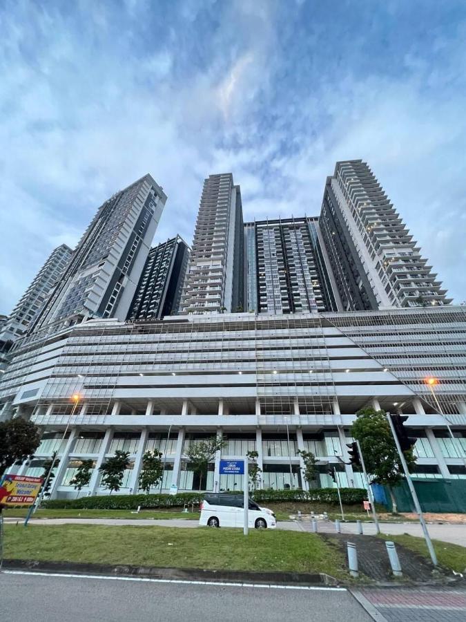 Dpristine 2min to Legoland Gleneagles Medini By JCHOME - B&B