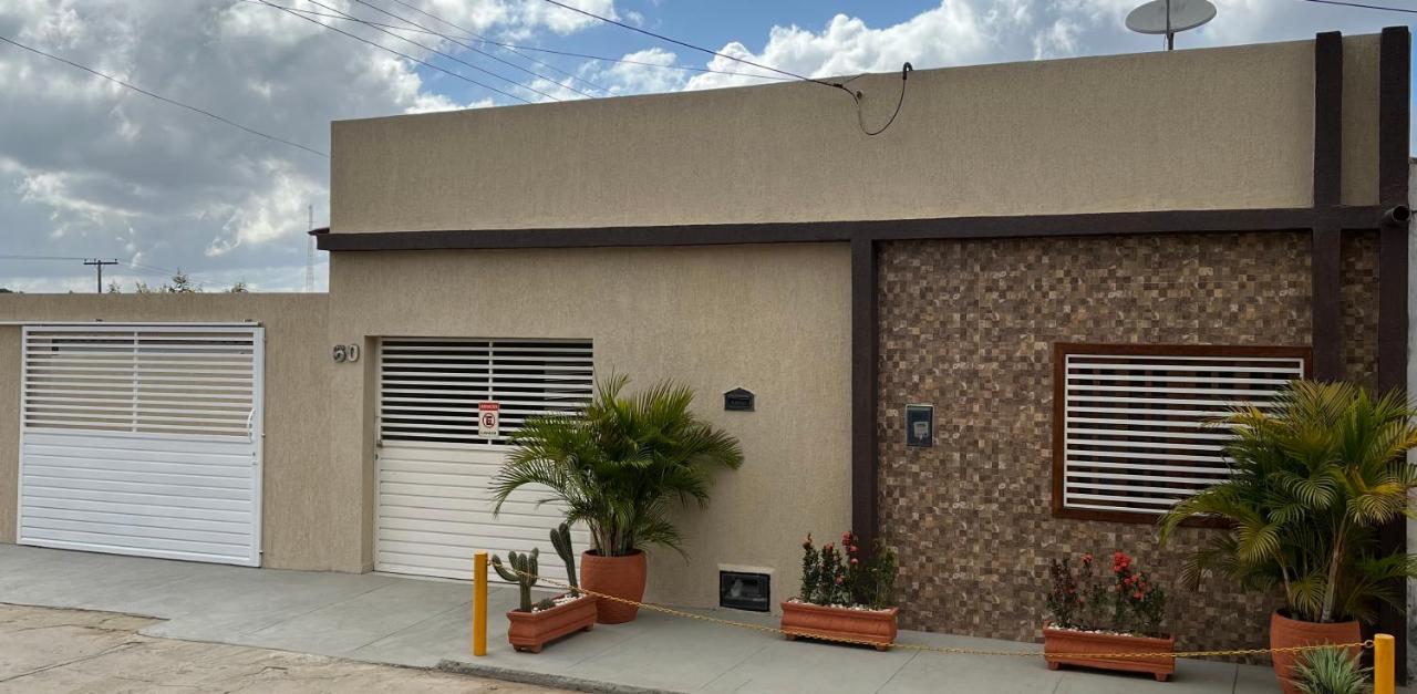 Casa de temporada da vó zelina - B&B