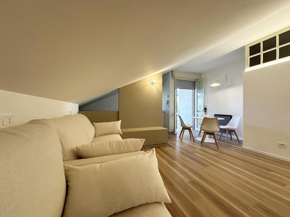 Residence Via Foscolo 65 Cattolica RN - B&B