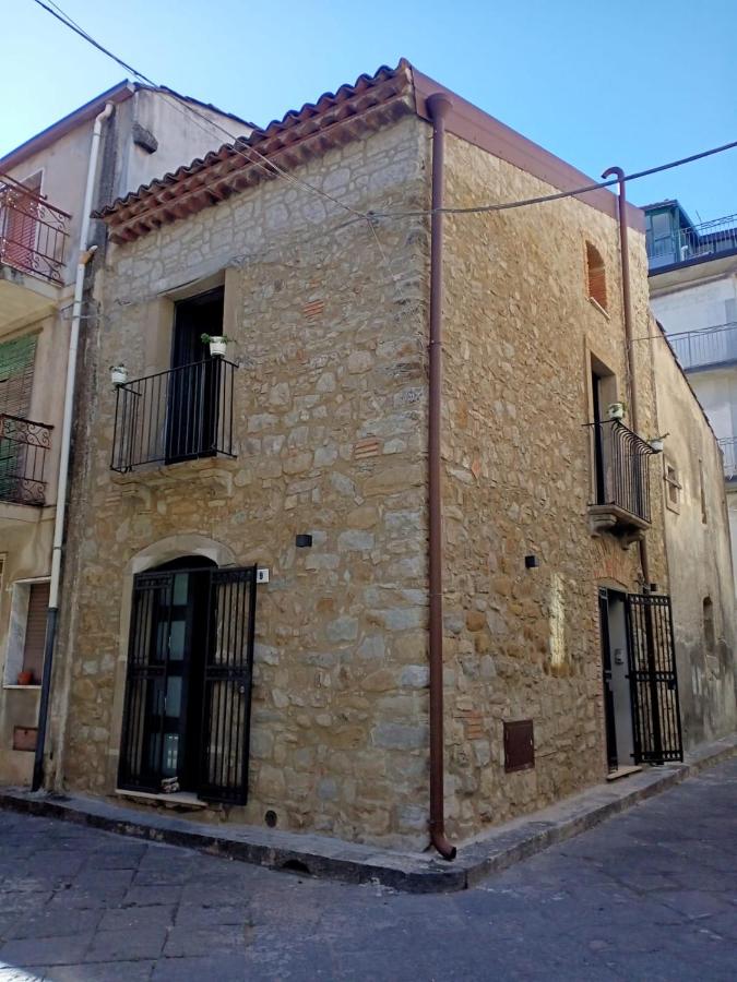 Le case di Gilda - Bed and Breakfast Castiglione di Sicilia