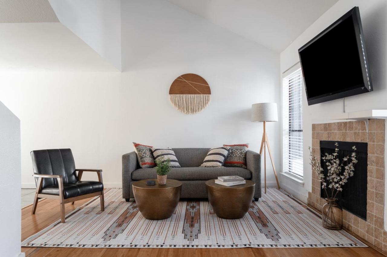 Estudio con cama extragrande