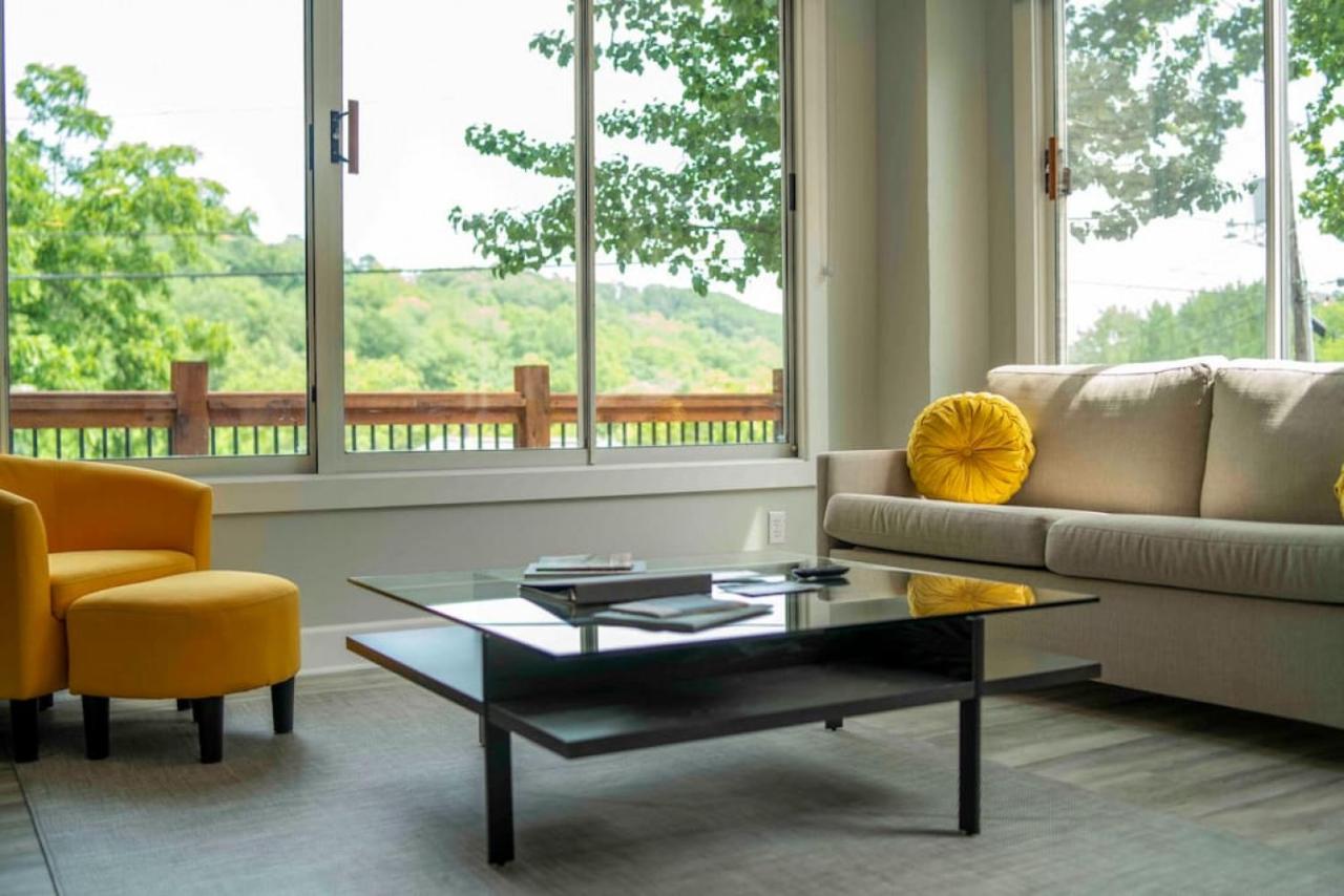 151 Spring Downtown Eureka Springs Suite C - Bed and Breakfast Eureka Springs
