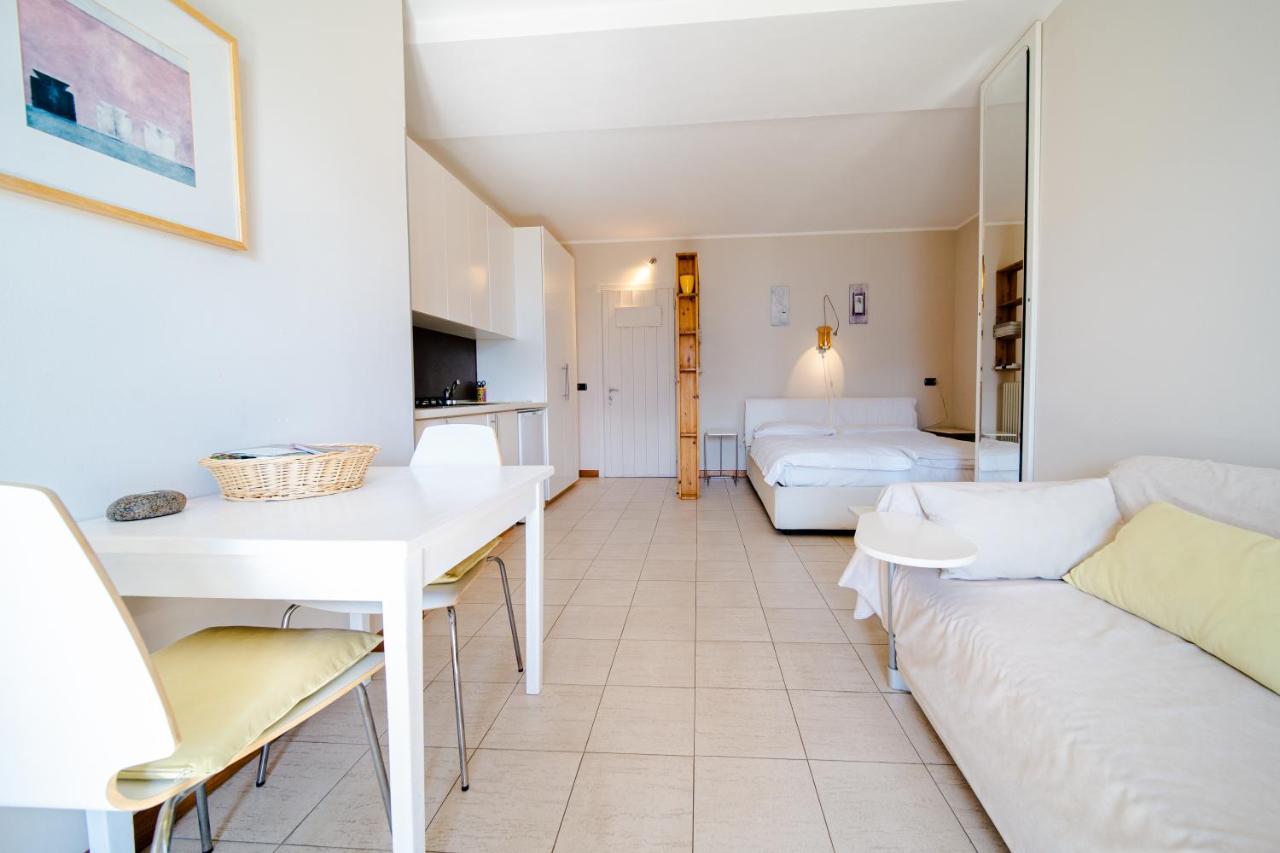 Superior Double or Twin Room with Lake View