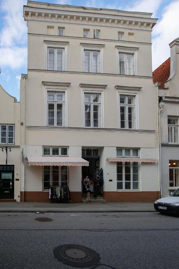 B&B Lübeck - Ferienwohnung Coco - Bed and Breakfast Lübeck