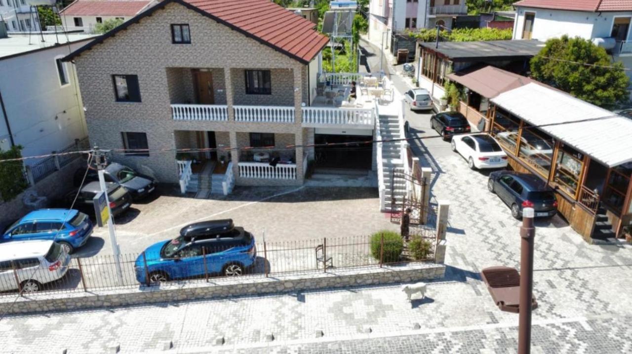 HOTEL Casa Vacanze SHIROKE - Chambres d’hôtes