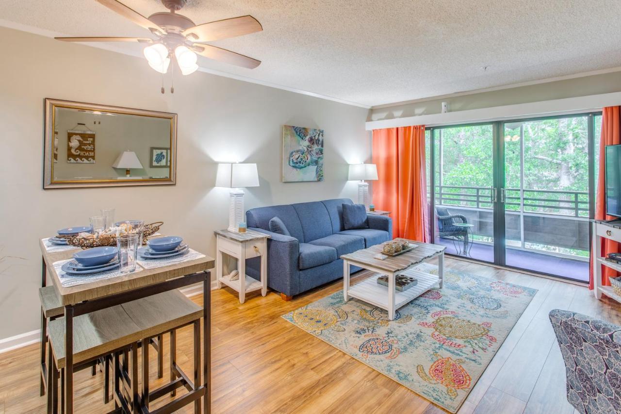 Walk to Beach and Barefoot Landing Resort Condo! - B&B Myrtle Beach