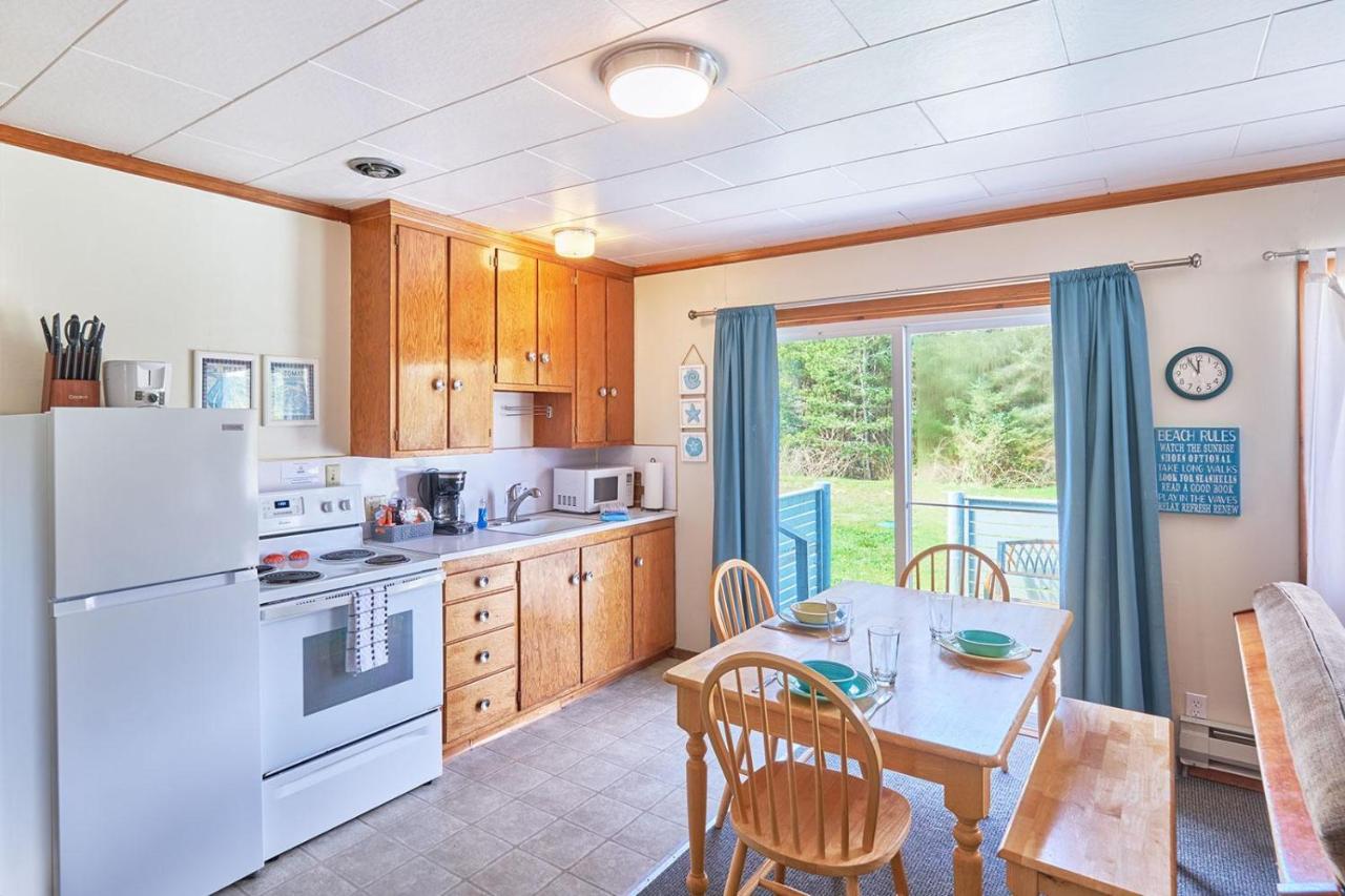 Anchorage Cottages #6 - B&B Long Beach