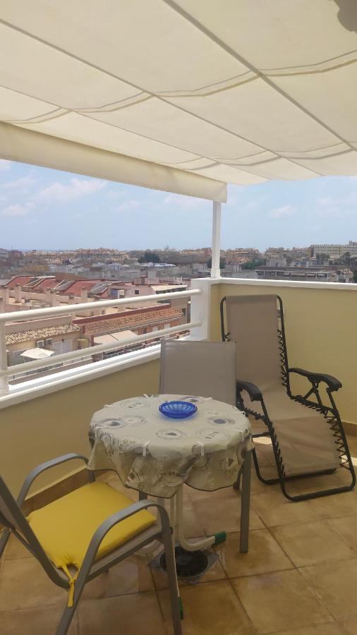Bonito estudio con bonitas vistas - Ferienwohnung Torrevieja