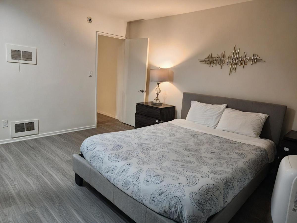 Two-Bedroom Deluxe Apartment