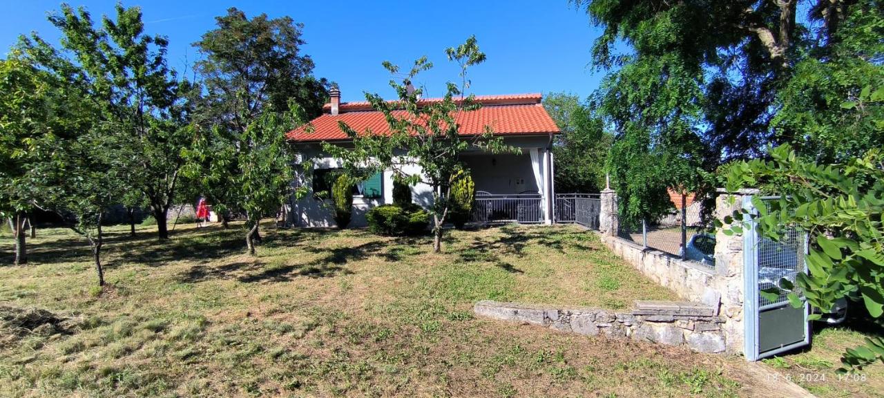 AnteAna Vrlika Split - Chambres d’hôtes Maovice
