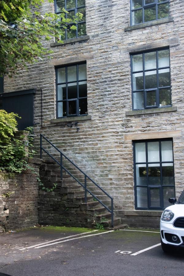 2-Bedroom with Breathtaking Views in Holmfirth Village, Huddersfield - B&B