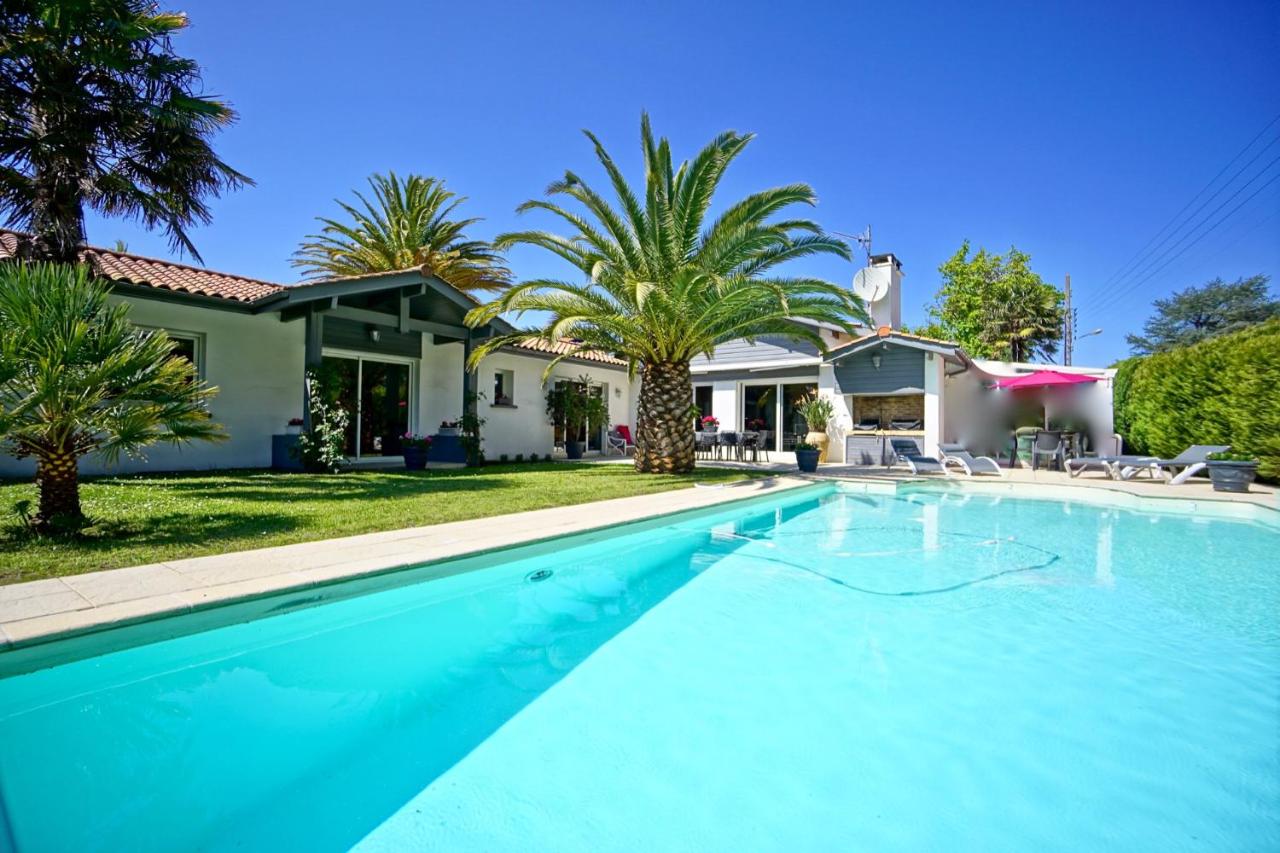 Très belle villa avec piscine - Chambres d’hôtes Biarritz