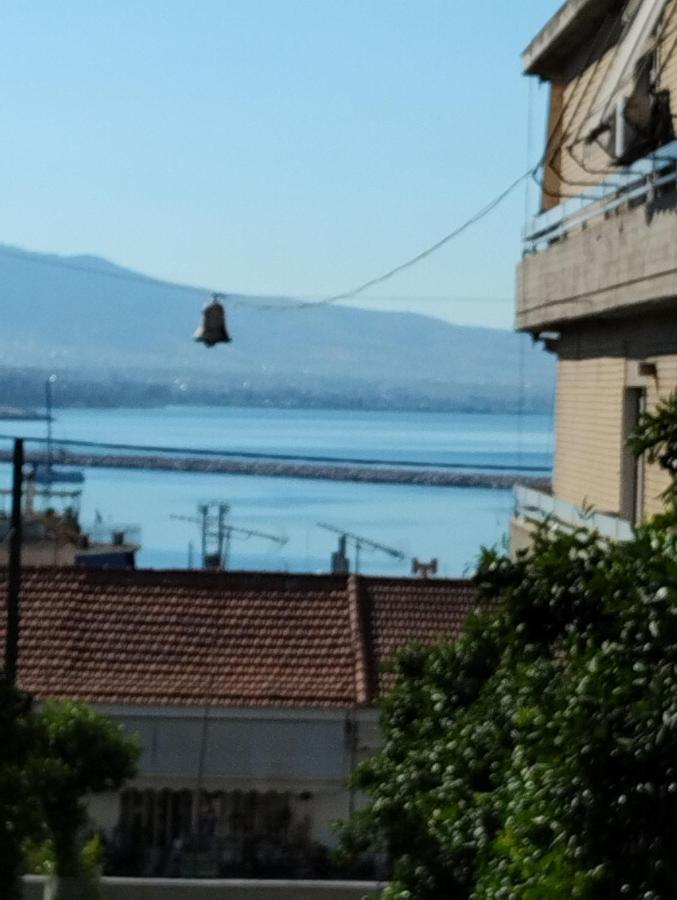 Άνετο στυλάτο σπίτι στο Μικρολίμανο του Πειραιά - Bed and Breakfast