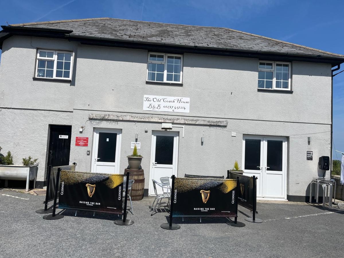 The Coach and Horses - B&B