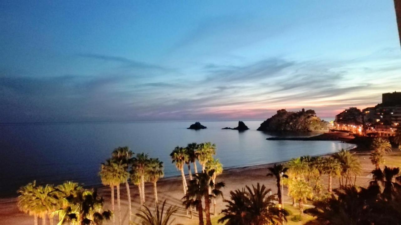 Comeback ESTUDIO ON THE BEACH - B&B Almuñécar