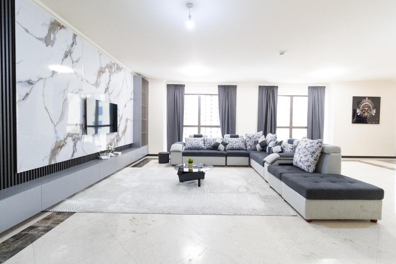 Apartamento con balcón