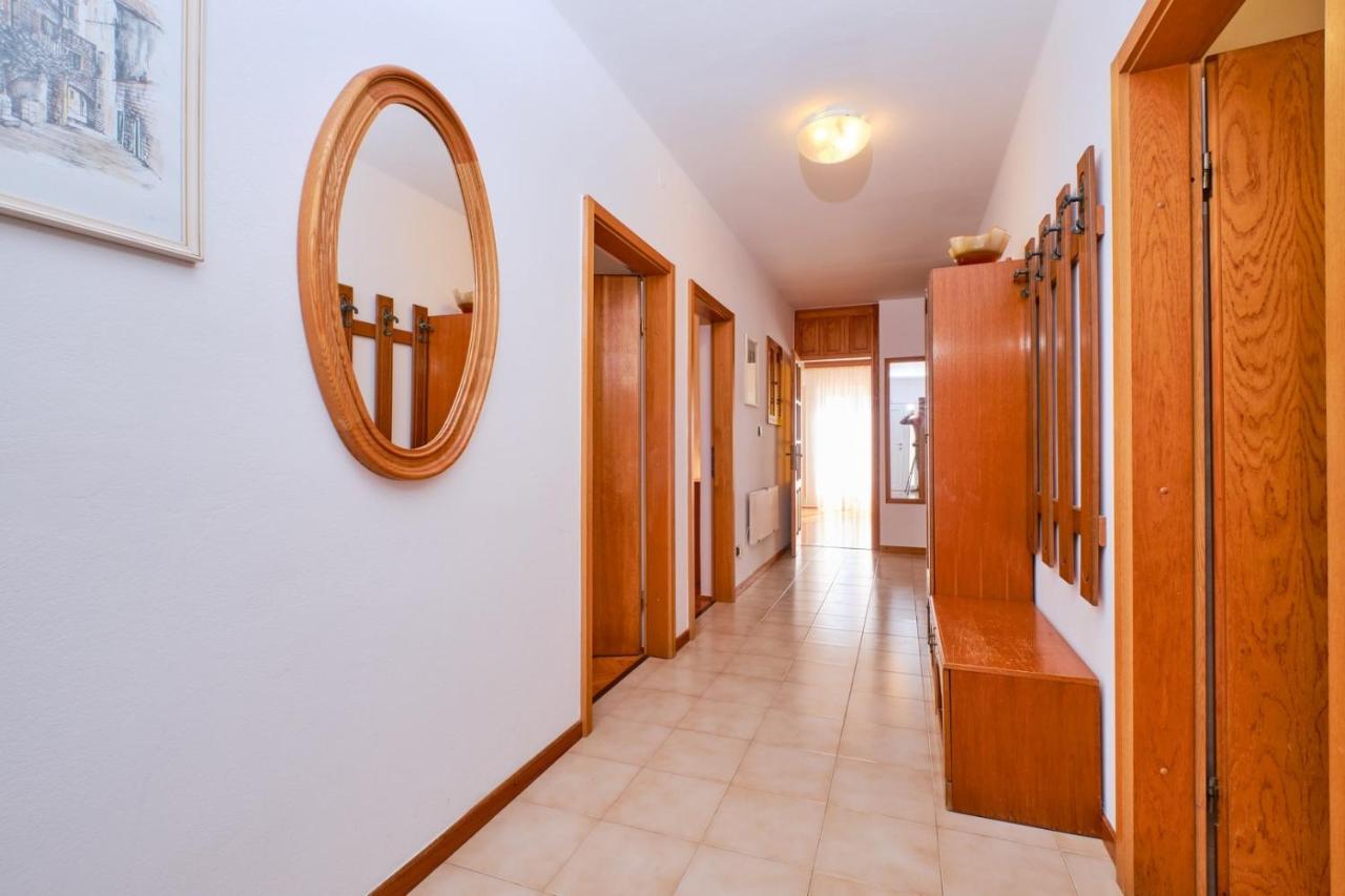 House Katarina with sea view and berth - Bed and Breakfast Mali Lošinj