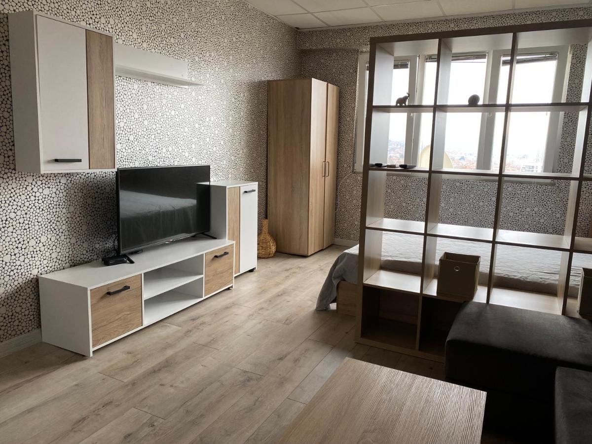 Appartamento con 2 Camere da Letto