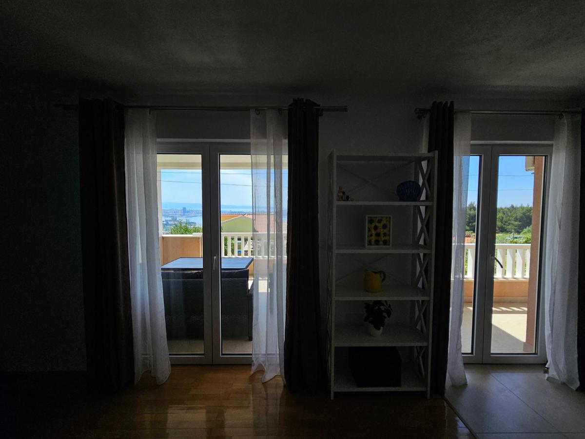 Sunflower Apartment - B&B Kutleše