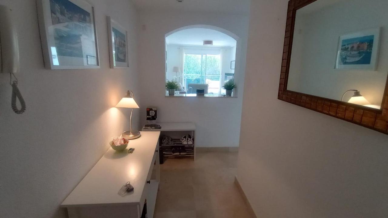 Los Arqueros Golf lovely condo near Marbella & Puerto Banus - B&B