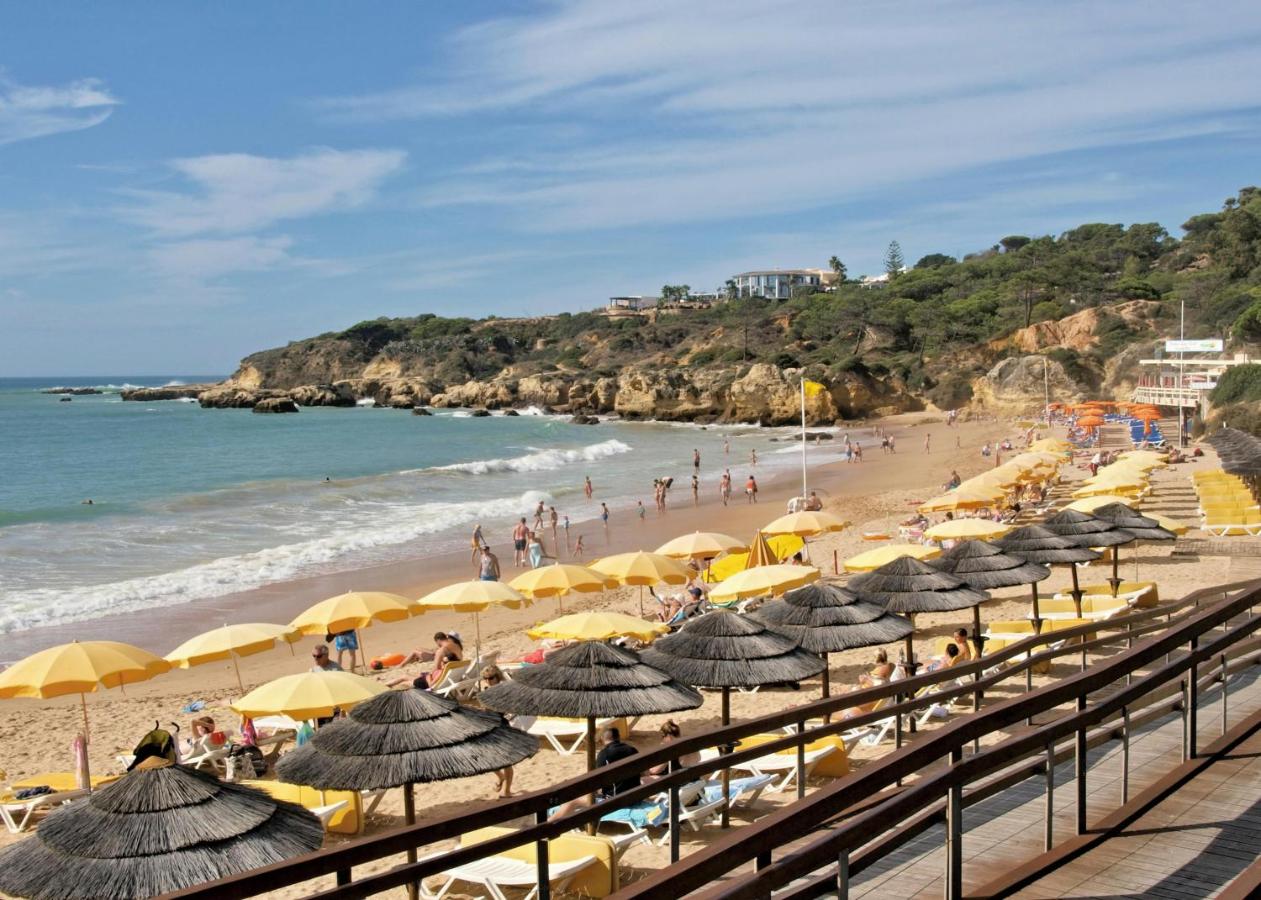 Oura Oasis F - Shared Pool - 6 Guests - Albufeira - B&B Albufeira