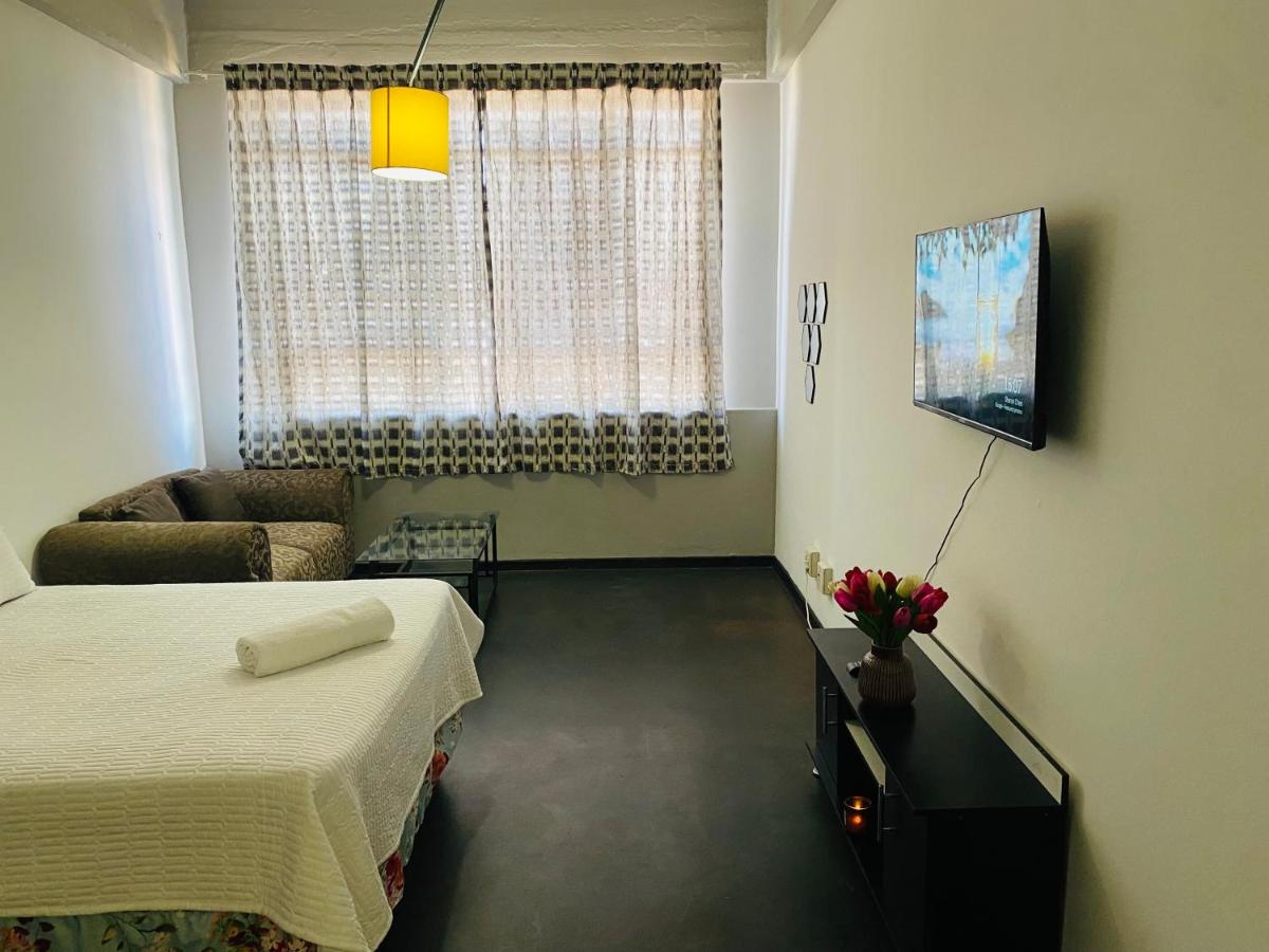 City Oasis2 - Bed and Breakfast