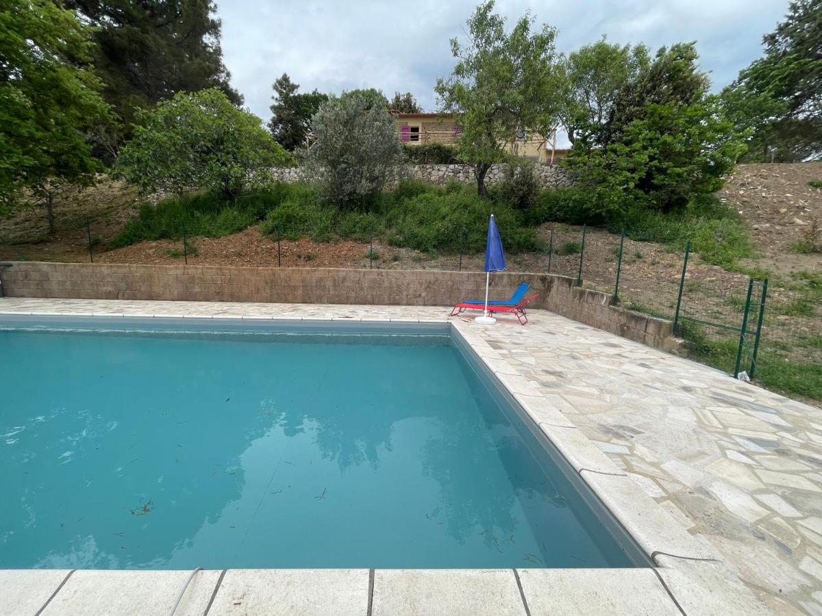 Podere Buriano, Villa with Swimmingpool - B&B