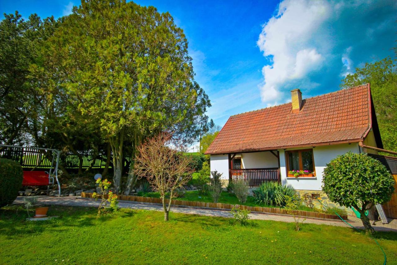 Chalupa Ploskovice - B&B Ploskovice