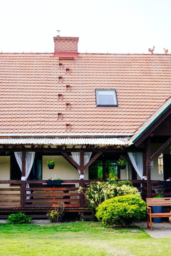 Camera Familiare con Vista Giardino