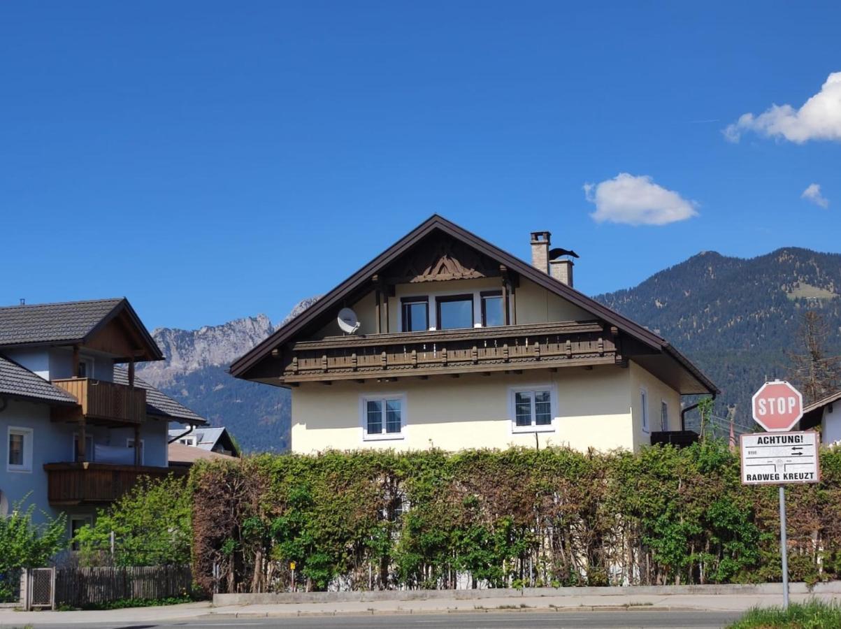 Ferienwohnungen Bella - Ferienwohnung Reutte in Tirol