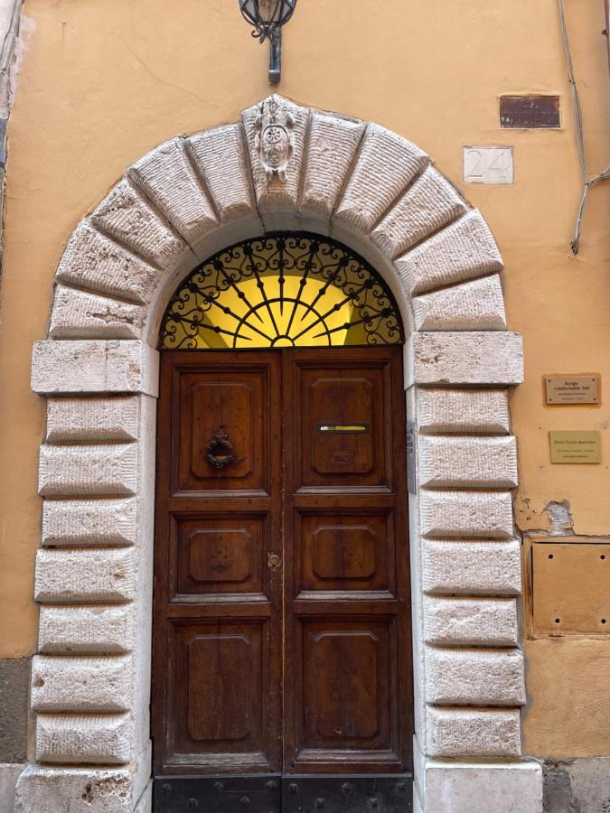 Divine Terrace Stylish Apartment St Peter Rome - B&B
