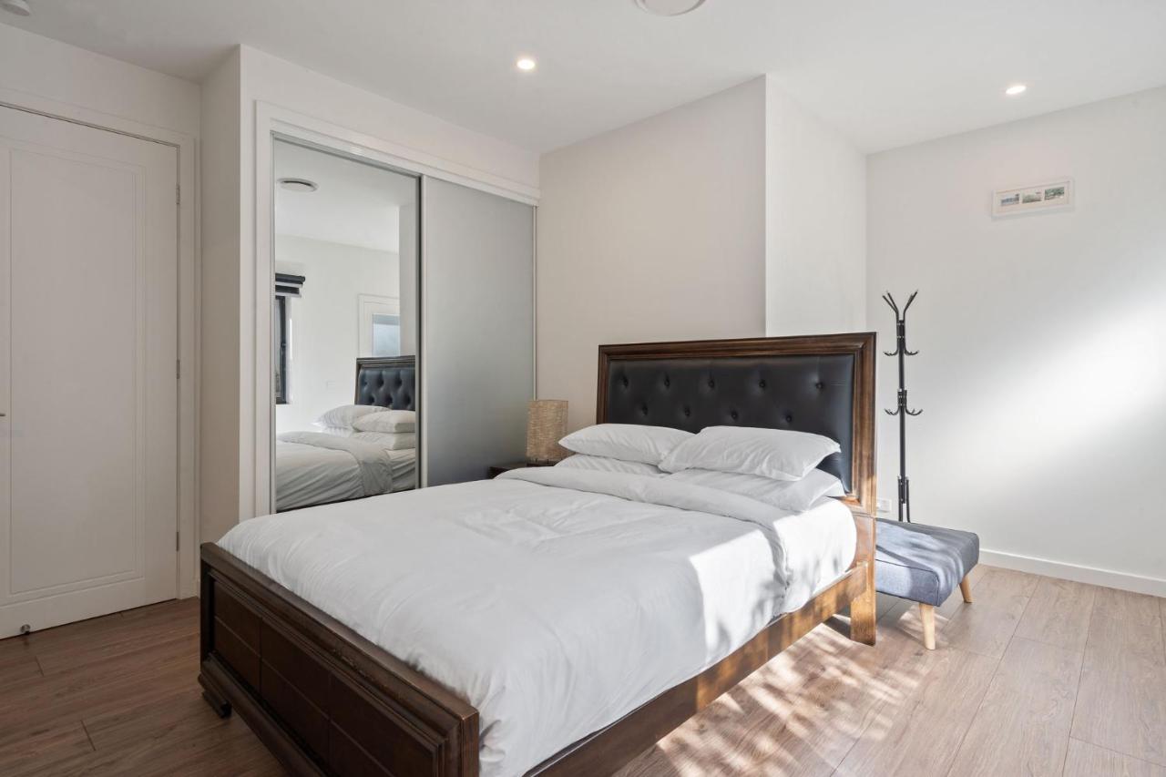 Cozy Kambah 1 Bedroom Near Shops & Parks - B&B Kambah