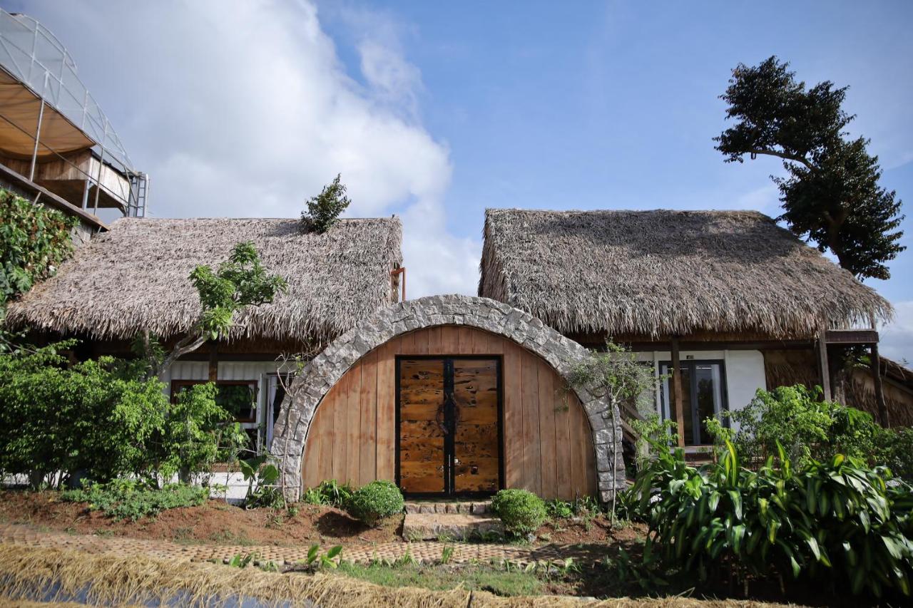 Upes Garden Homestay Bien Ho - B&B