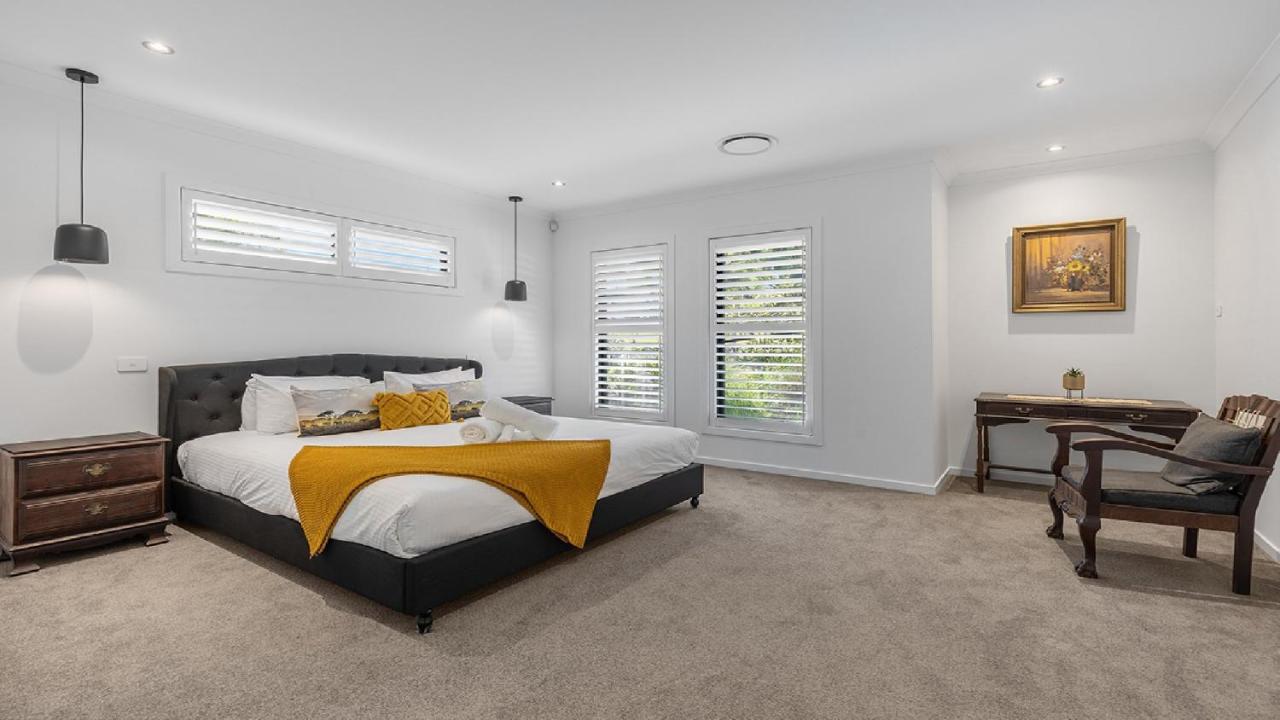 Casa con 4 camere da letto