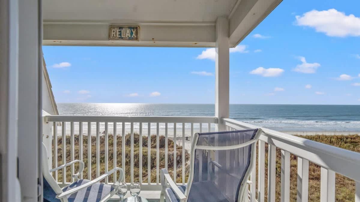 *2br OCEANFRONT RETREAT*KING Ensuite*Pool*NMB Cherry Grove*Pc4 - Ferienwohnung