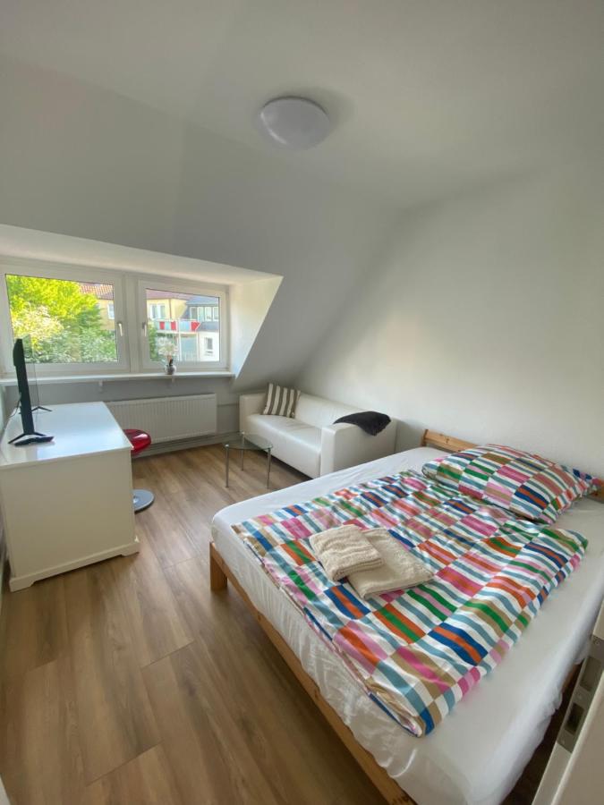 2-Zimmer-Wohnung - Zentral gelegen - Chambres d’hôtes