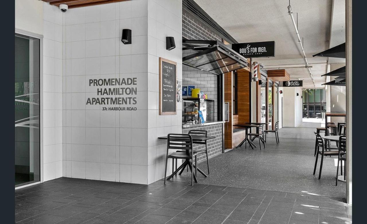 Spacious Portside Apt with Car Park, Bath and Balcony - B&B Brisbane