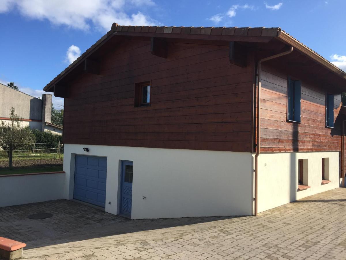 Villa de charme en bois avec Piscine privée calme et proche de Toulouse - B&B Pibrac