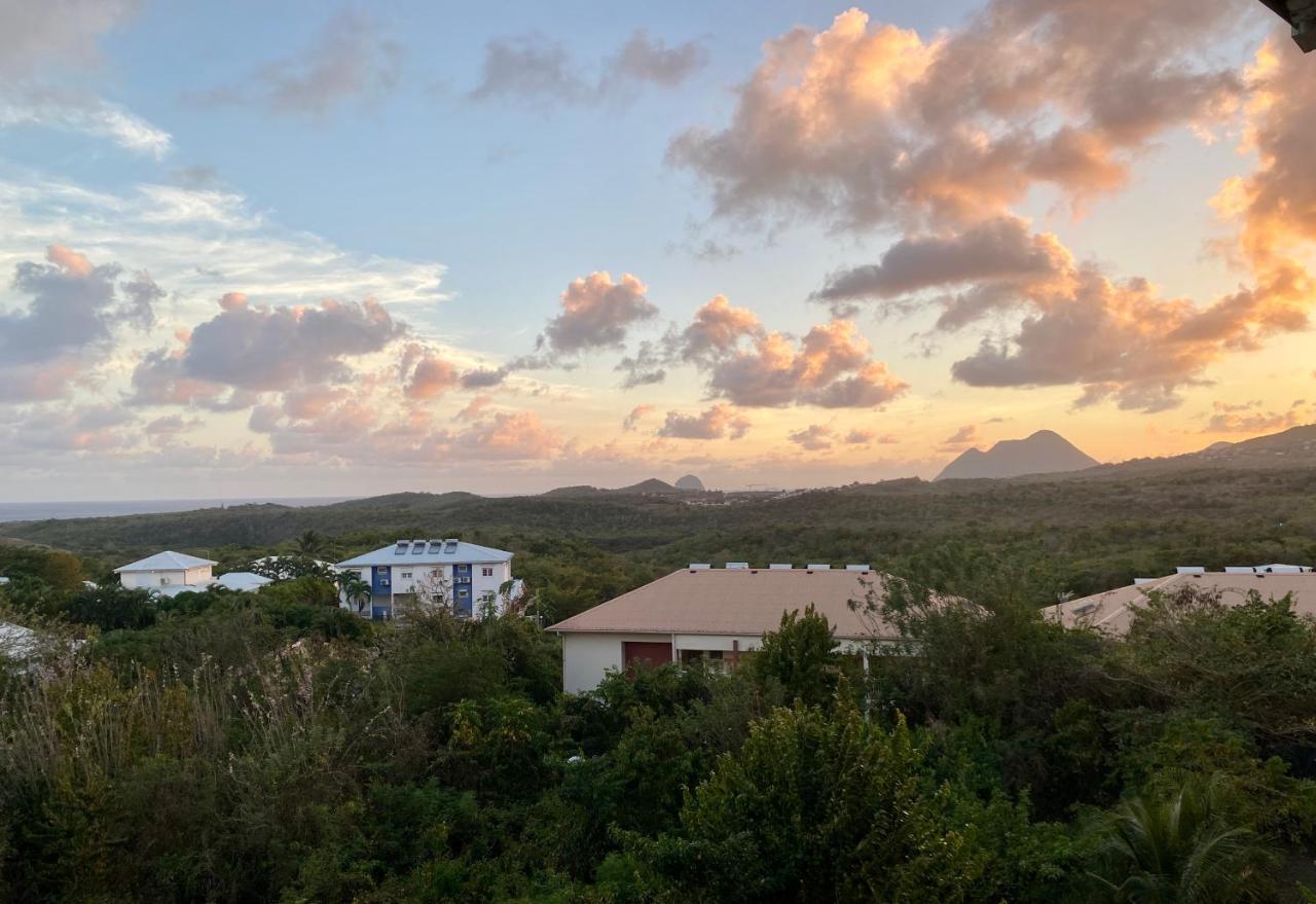 Ti'Eolia Idéalement situé vue "Mer & Campagne" - B&B
