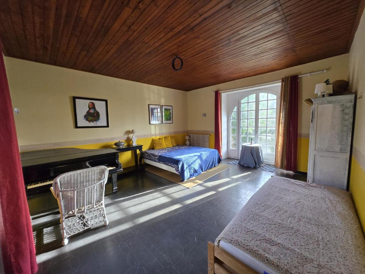 Superior Family Room