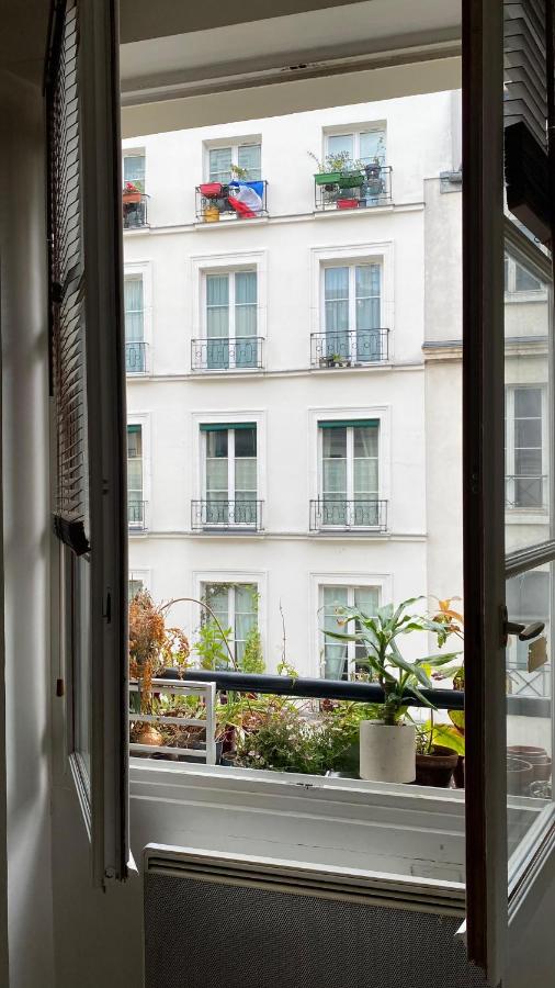 Charmant studio proche Panthéon - Voisin de Emily in paris - B&B