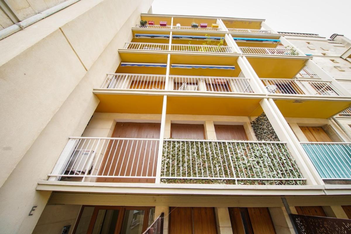 Stylish apartment in the center of Avignon - Bed and Breakfast