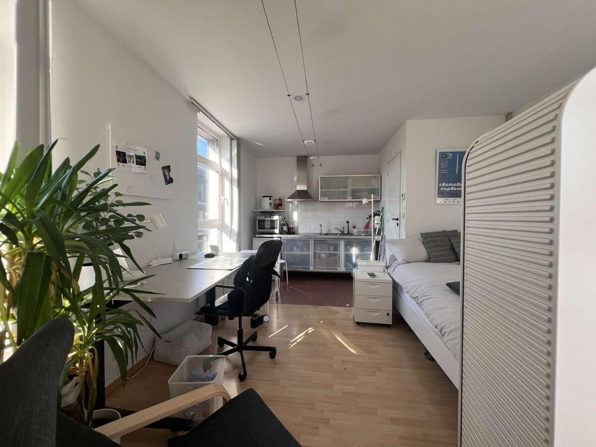 Easi Studio - Gitoo - Bed and Breakfast Gent