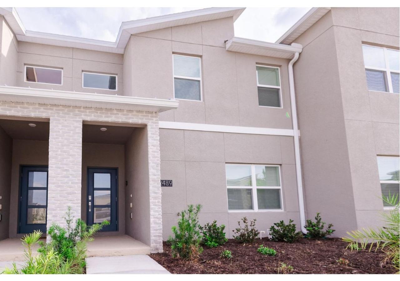 2489 RT Ultimate Villa Oasis with Pool & Spa Sleeps 13 - B&B Kissimmee