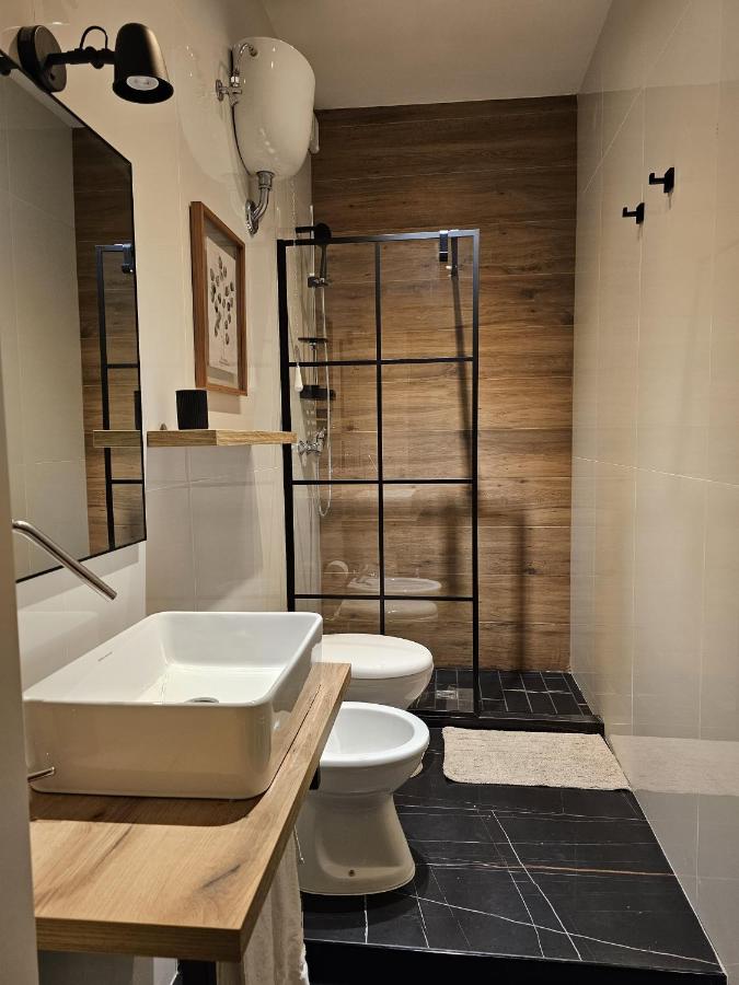 Apartment mit 2 Schlafzimmern und Terrasse