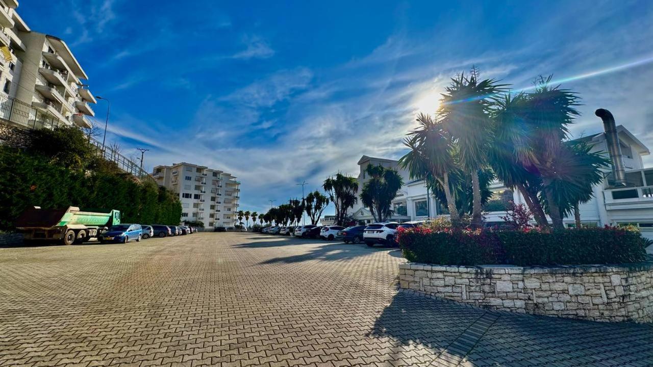 White Coast Apartment - Ferienwohnung