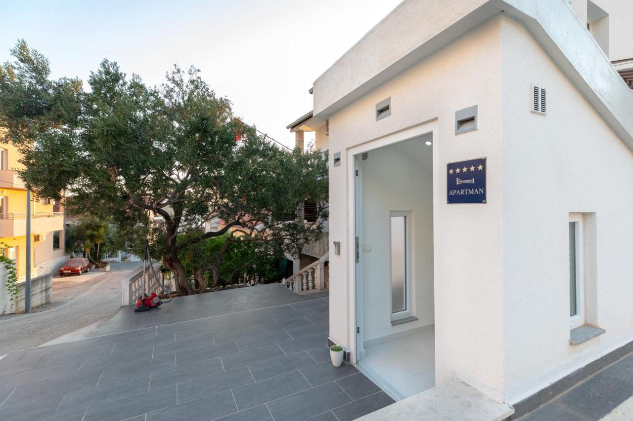 Luxury Apartment Aria - Bed and Breakfast