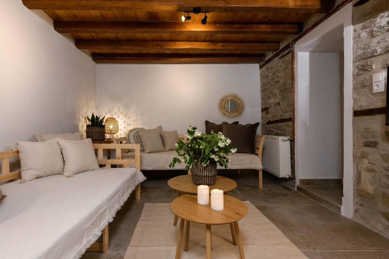 Toutounis House Kazaviti - B&B