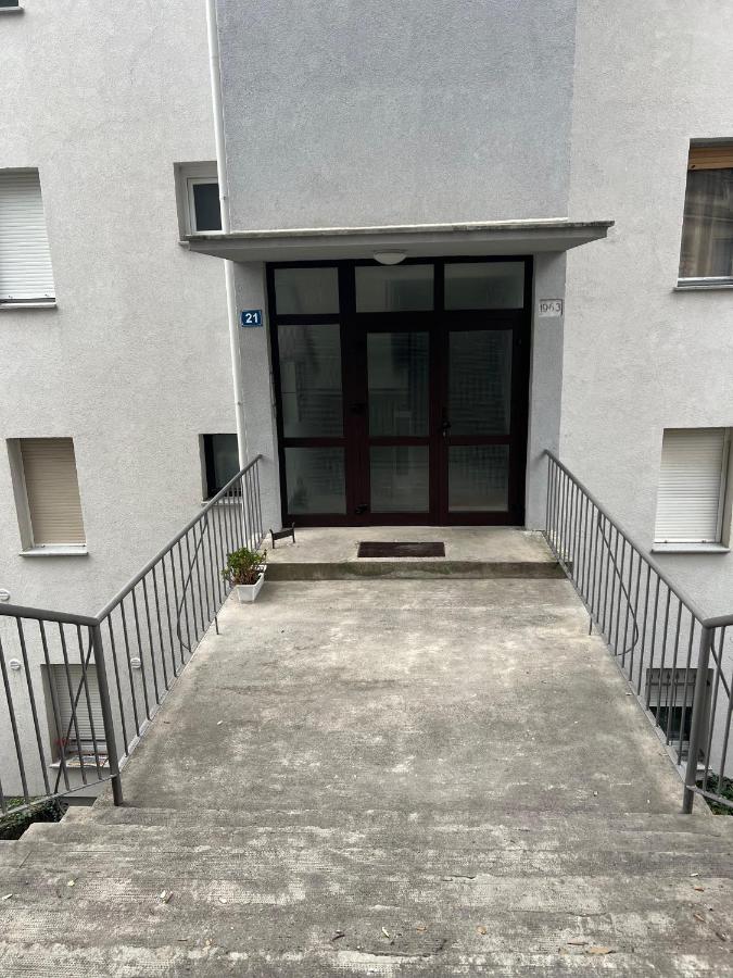 Apartman Poneštrica - B&B