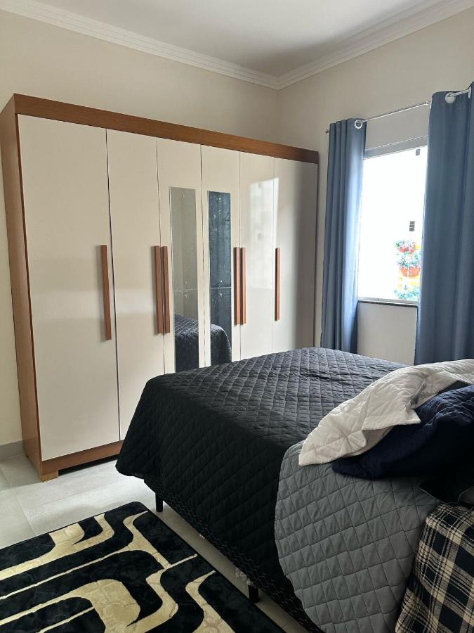 linda casa alugo diaria ou mensal para empresa - Chambres d'hôtes Governador Valadares